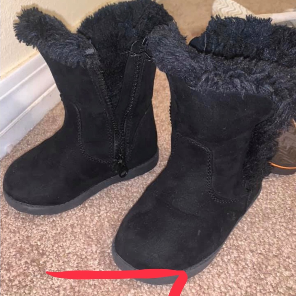 Black boots